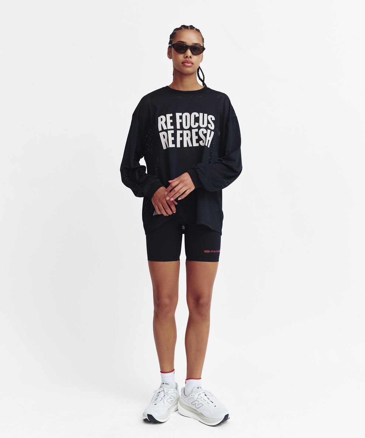 미나수(MENASOO) Refocus Mesh Round Neck T Shirt_Black