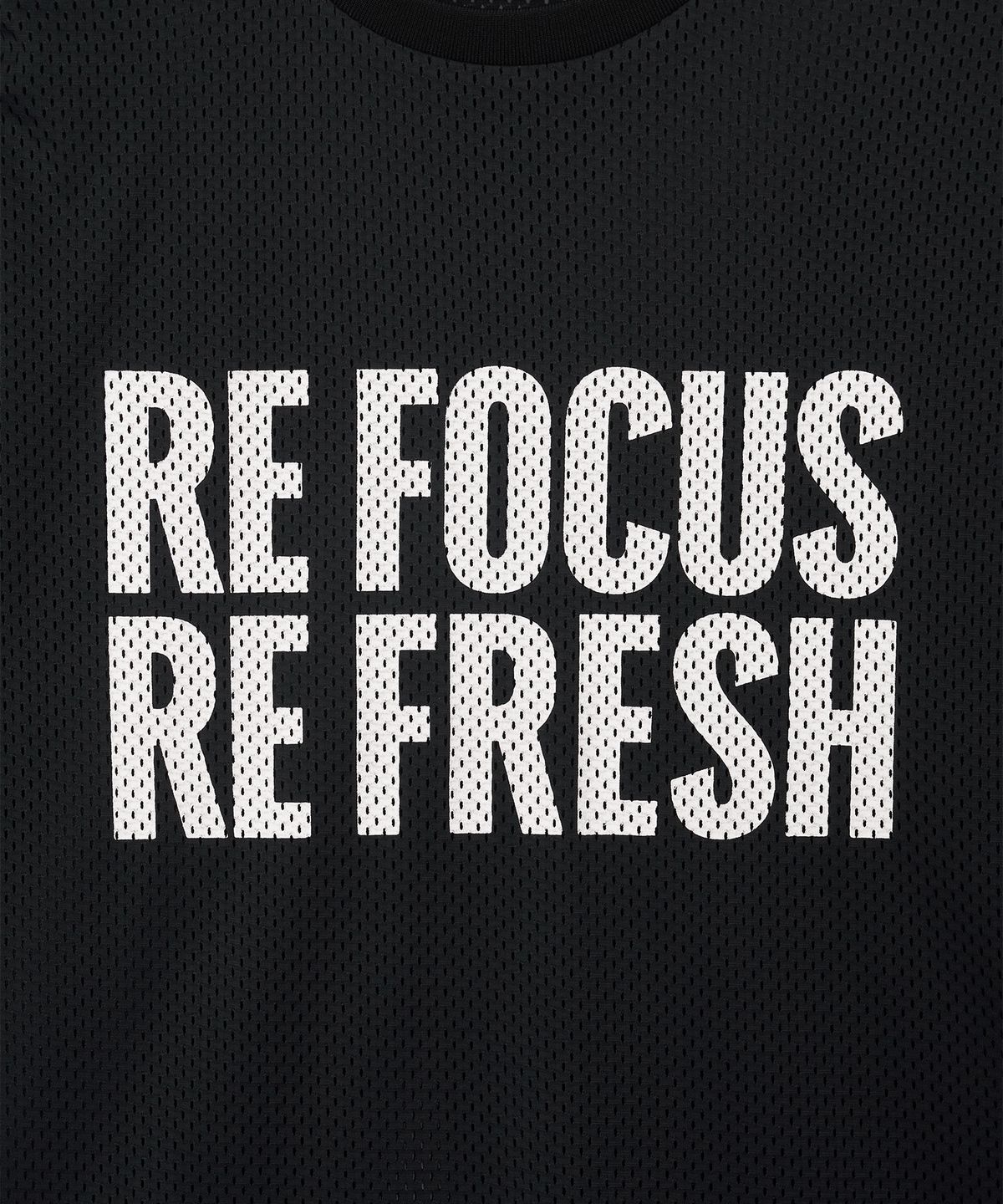 미나수(MENASOO) Refocus Mesh Round Neck T Shirt_Black