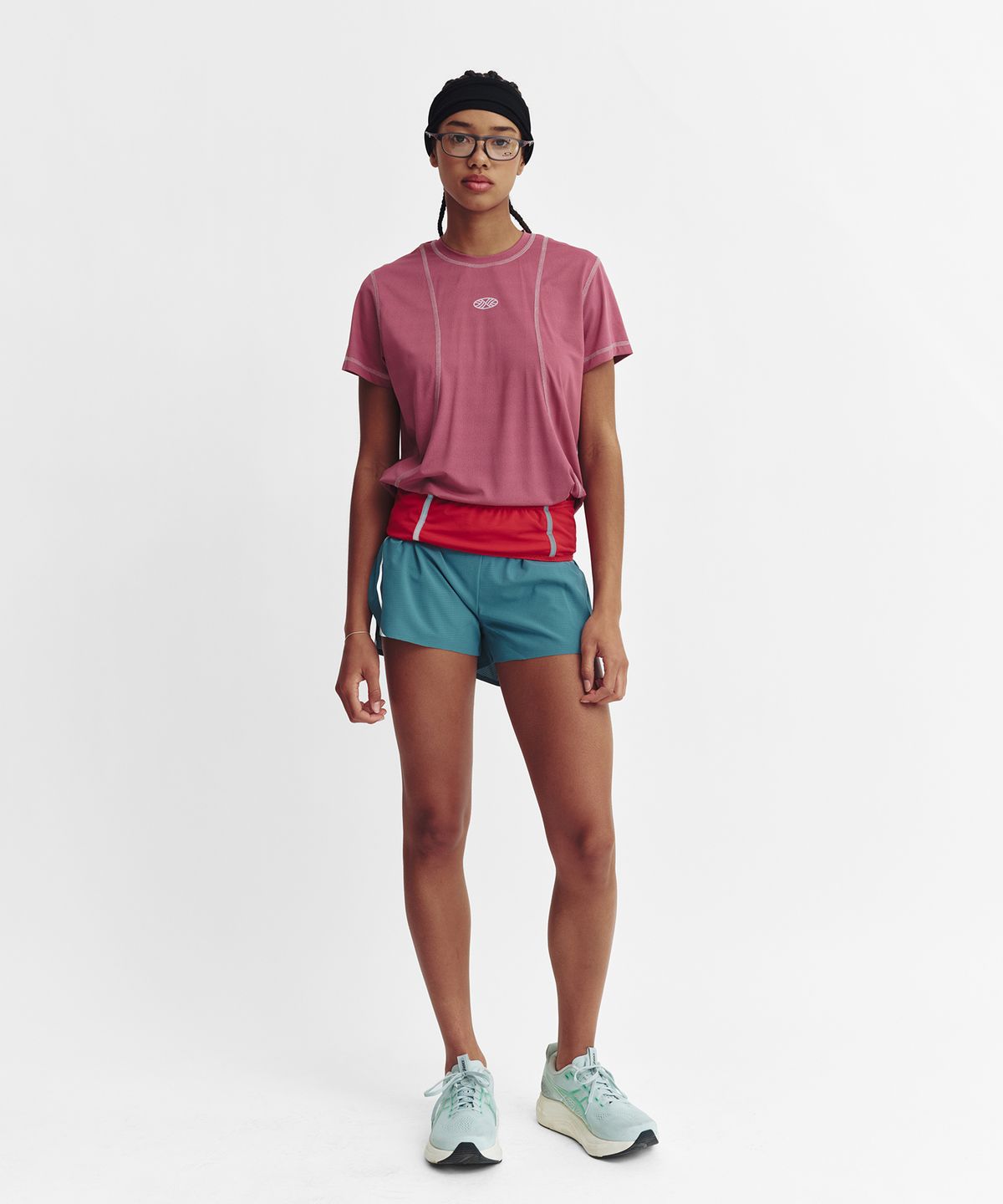 미나수(MENASOO) Sports Fit Contrast Stitch Short Sleeve T Shirt_Pink