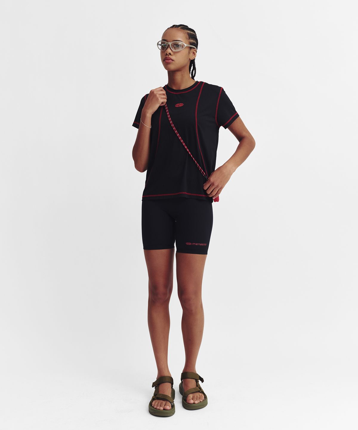 미나수(MENASOO) Sports Fit Contrast Stitch Short Sleeve T Shirt_Black