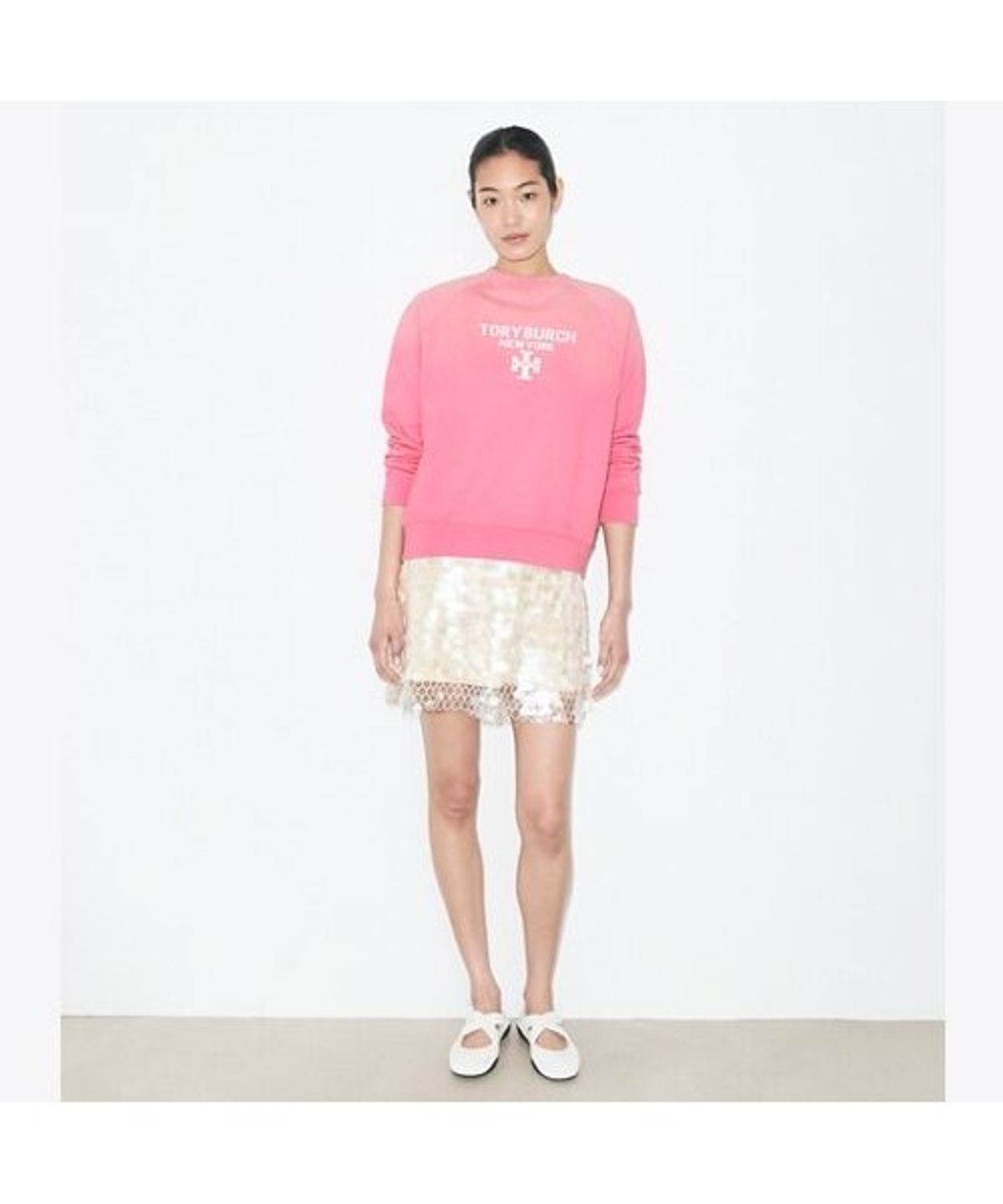 토리버치(TORYBURCH) 디스트레스드 코튼 스웨셔츠 - 비비드 버블검