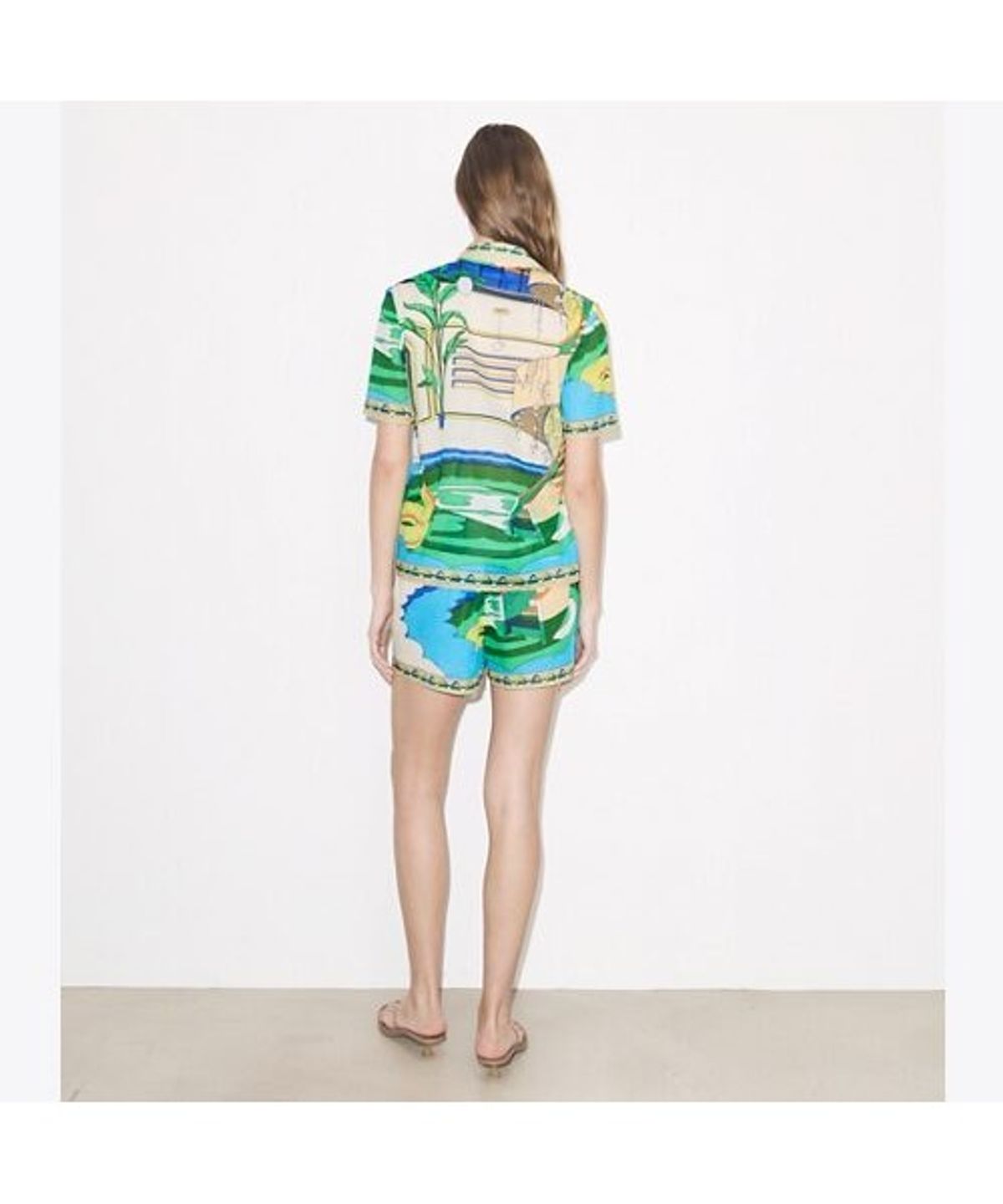 토리버치(TORYBURCH) 프린티드 캠프 쇼츠 - 더 풀 블루