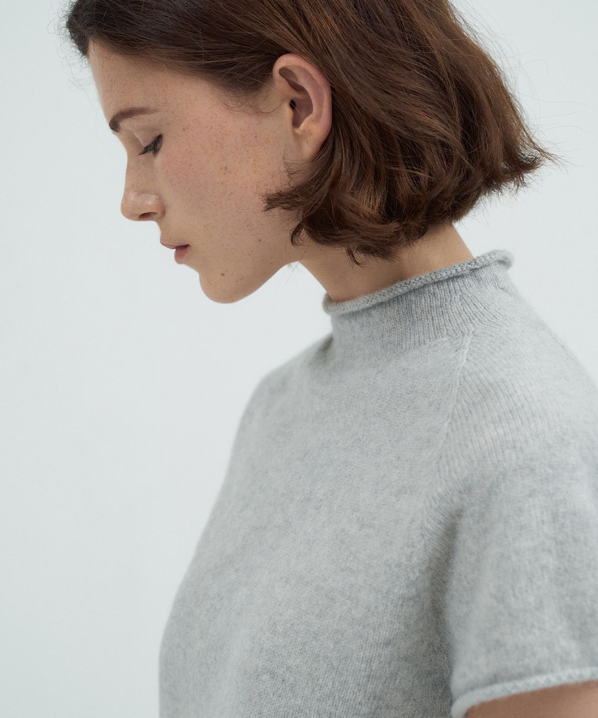 라메레이(LAMEREI) Holgament High Neck Cap Sleeve Knit Top[LMBEAUKN286]-3color