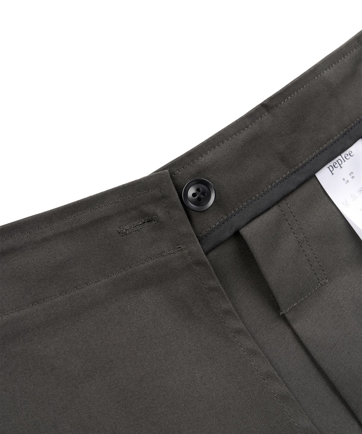 페플리(PEPLEE) Pleats Button Wrap Skirt (Charcoal)