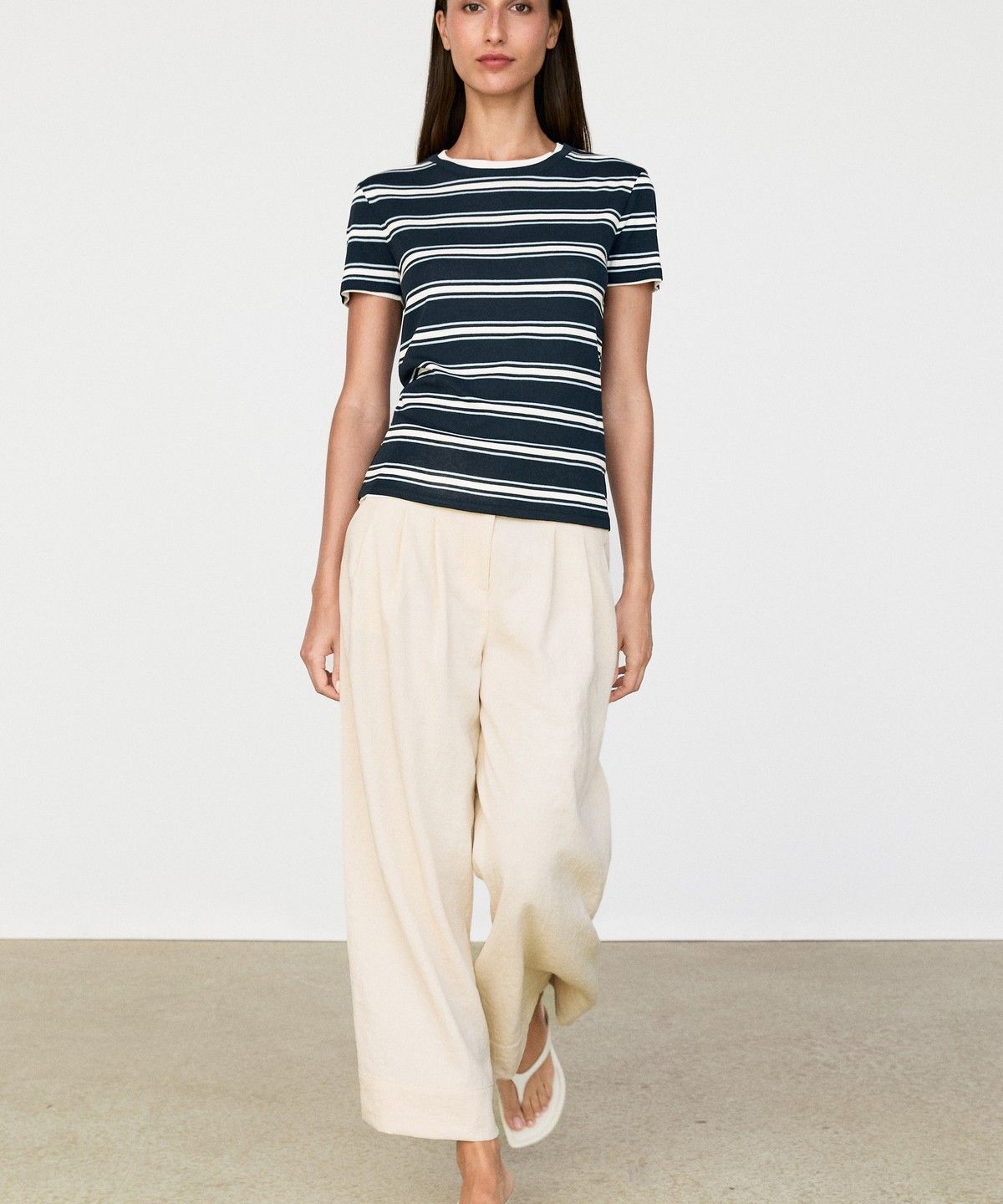 마시모두띠(MASSIMO DUTTI) 스트라이프 레이어드 반팔 티셔츠