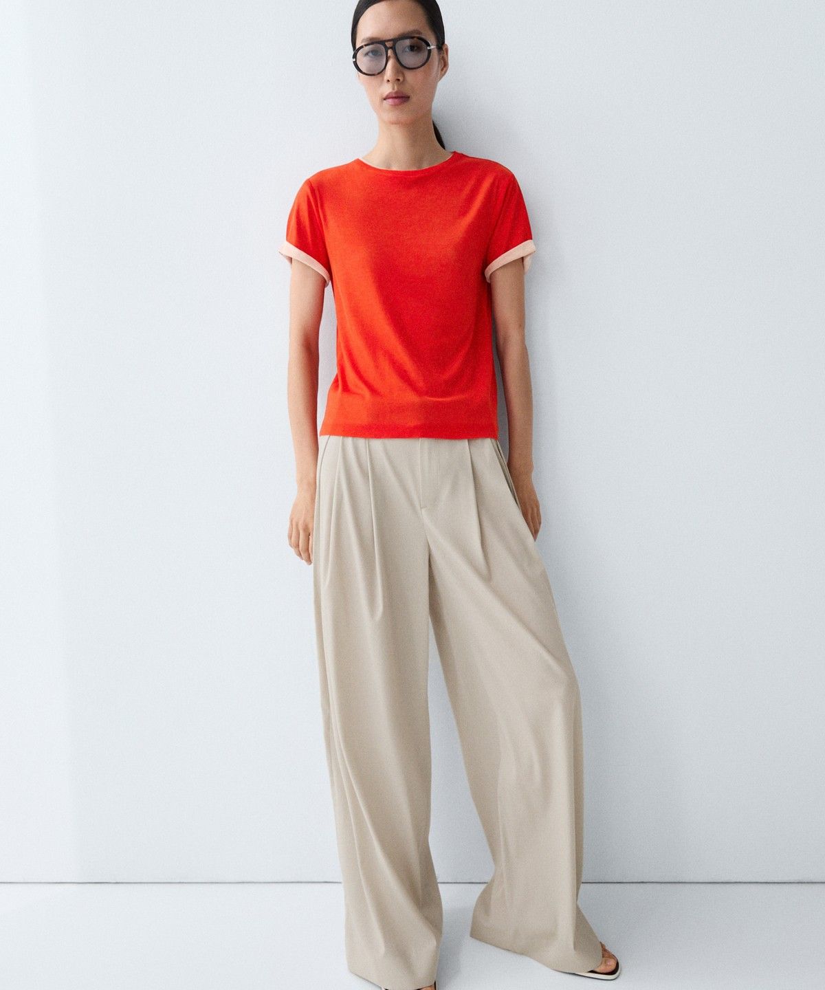 마시모두띠(MASSIMO DUTTI) 더블 마감 반팔 티셔츠