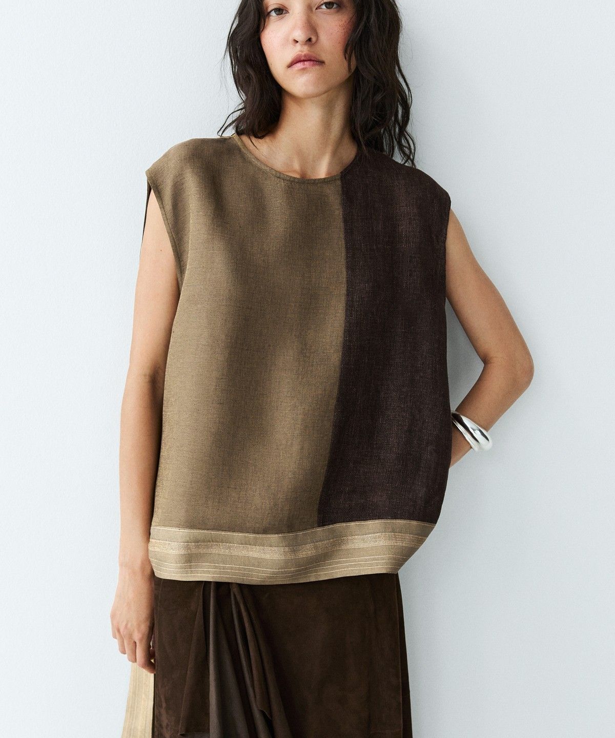 마시모두띠(MASSIMO DUTTI) 린넨 혼방 플루이드 탑