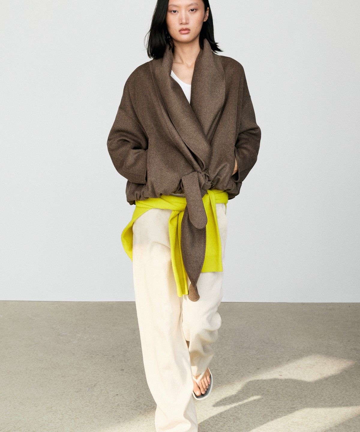 마시모두띠(MASSIMO DUTTI) 멜란지 울 랩 쇼트 재킷