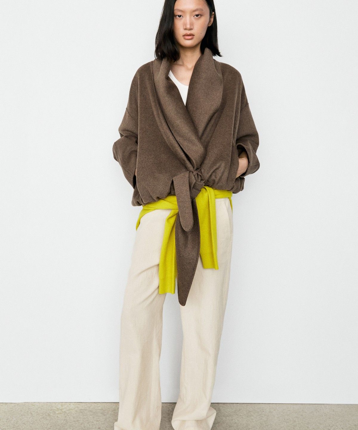 마시모두띠(MASSIMO DUTTI) 멜란지 울 랩 쇼트 재킷