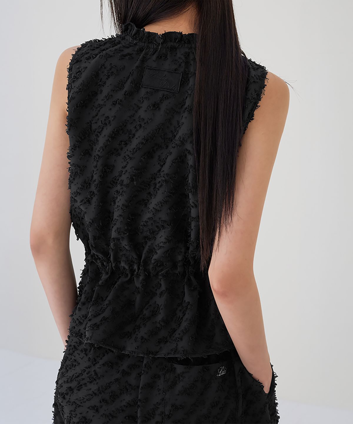 런던다다(LONDONDADA) Fringe Pintuck Frill Blouse, BLACK