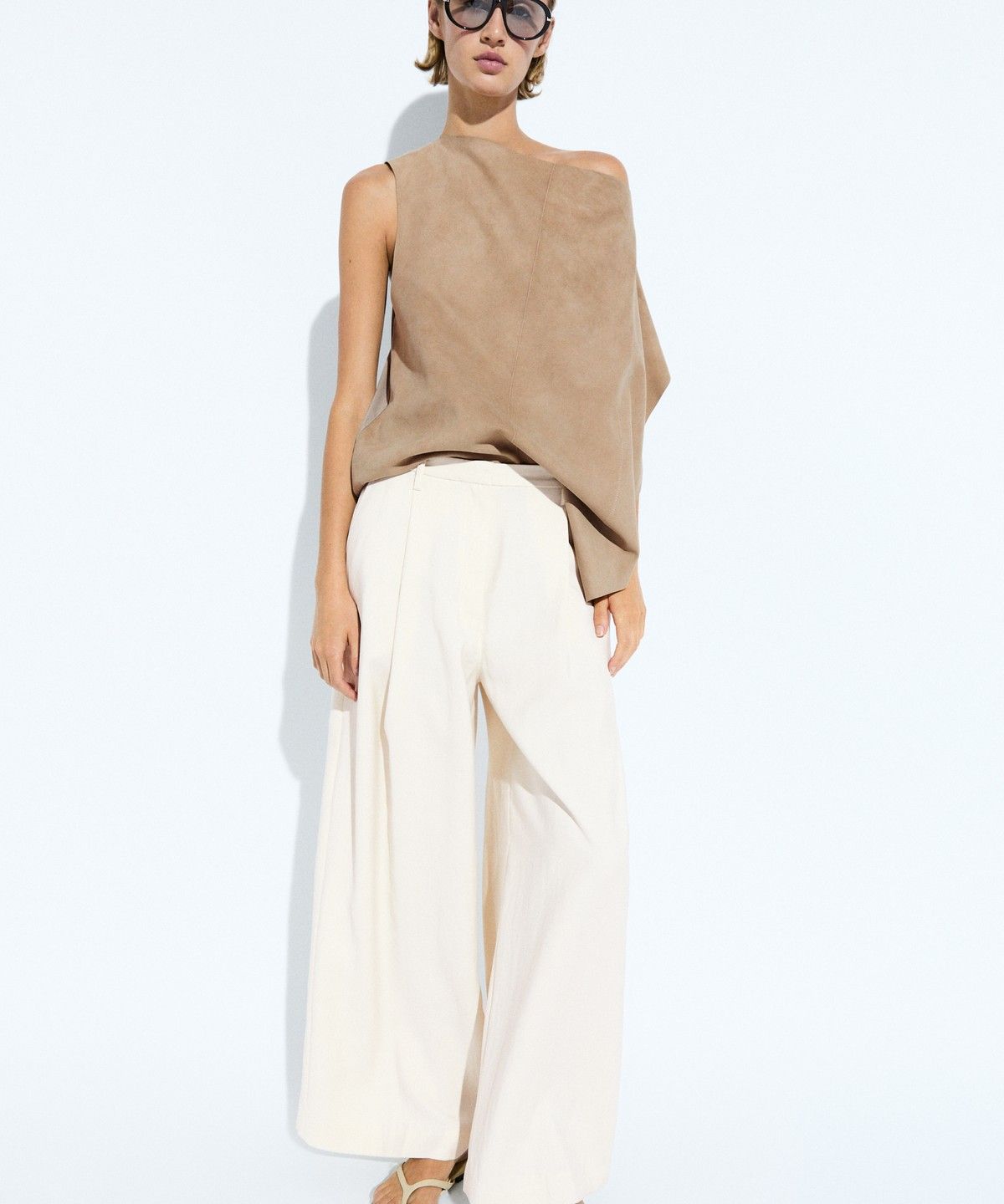 마시모두띠(MASSIMO DUTTI) 크롭 와이드 레그 플루이드 팬츠