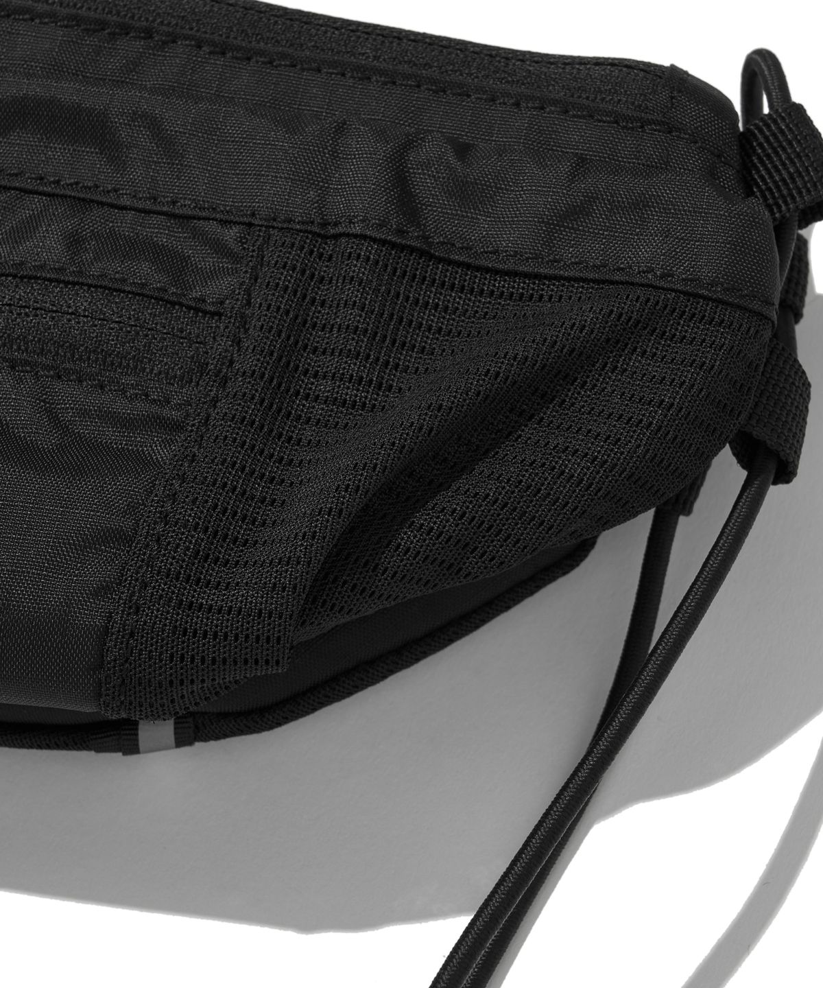 웰터 익스페리먼트(WELTER EXPERIMENT) EXP-Trail V1.0_Black
