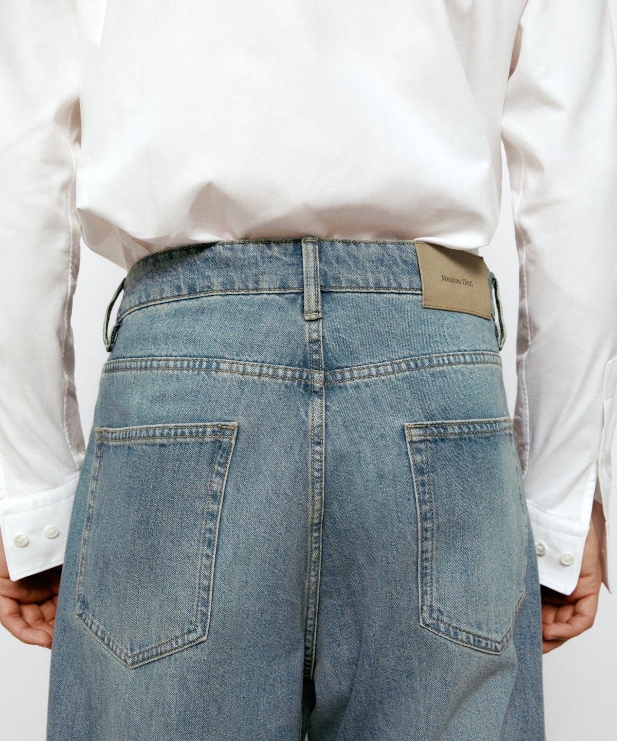 마시모두띠(MASSIMO DUTTI) 배럴 핏 진