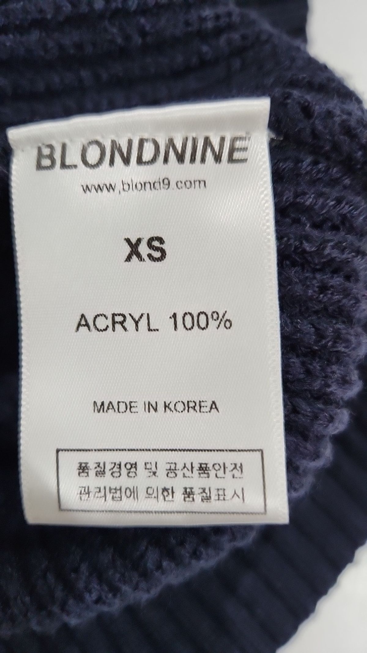 블론드나인(BLOND9) 니트/스웨터 XS