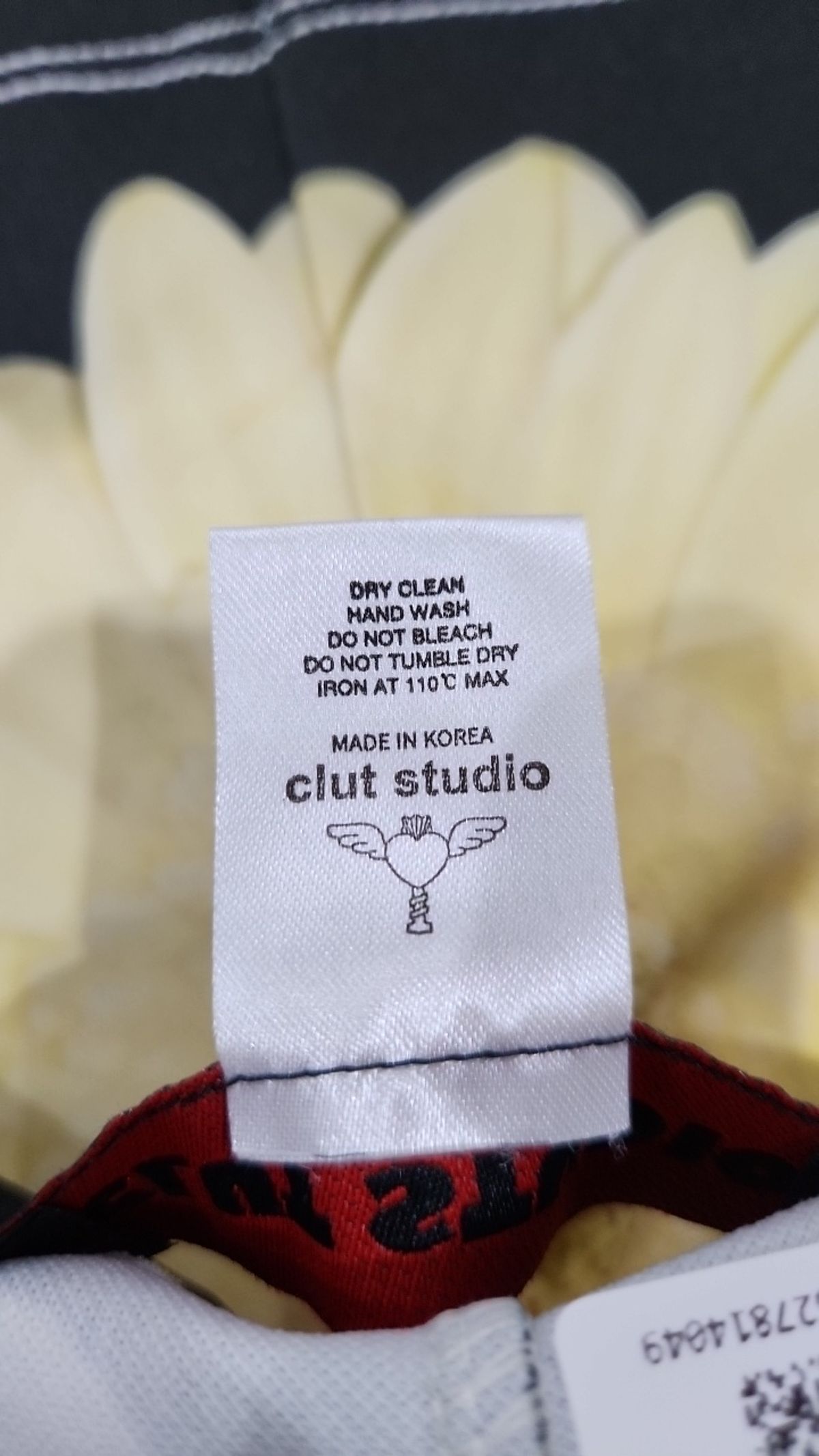 클럿 스튜디오(CLUT STUDIO) 기타 상의