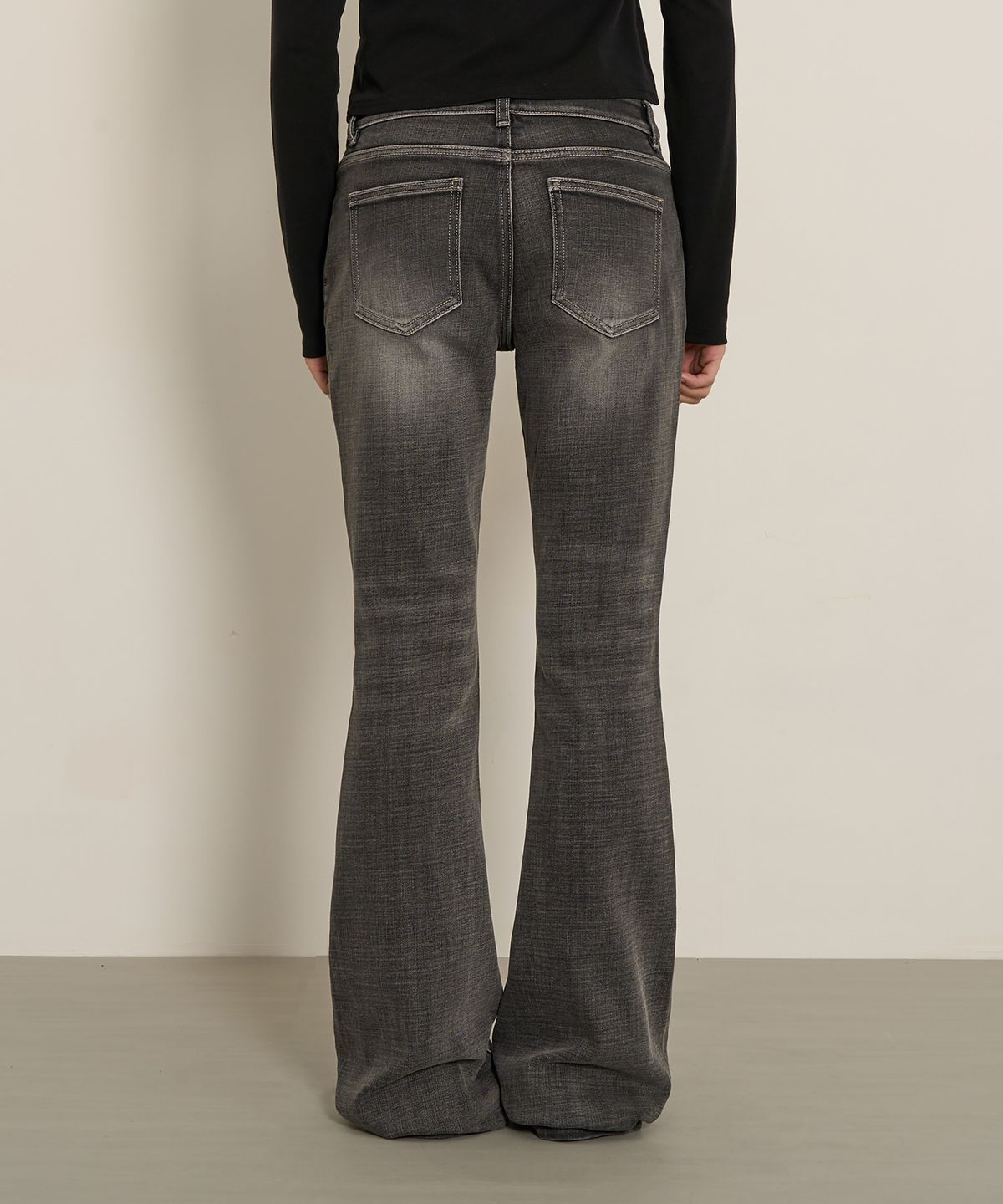 페플리(PEPLEE) Vintage Washed Boots Cut Denim Pants (Grey)