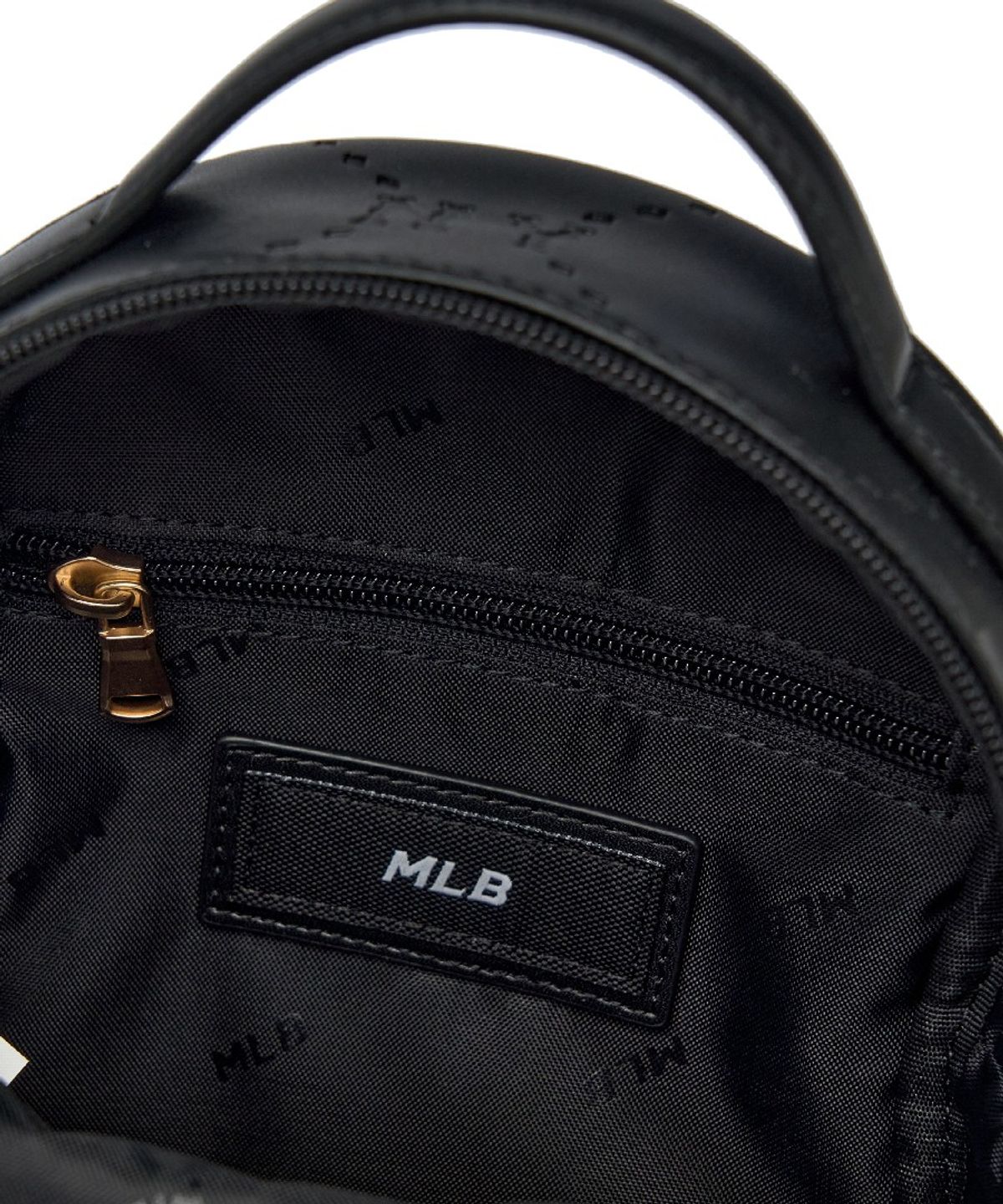 엠엘비 키즈(MLB KIDS) 모노그램 엠보 미니 백팩 NY (Black)