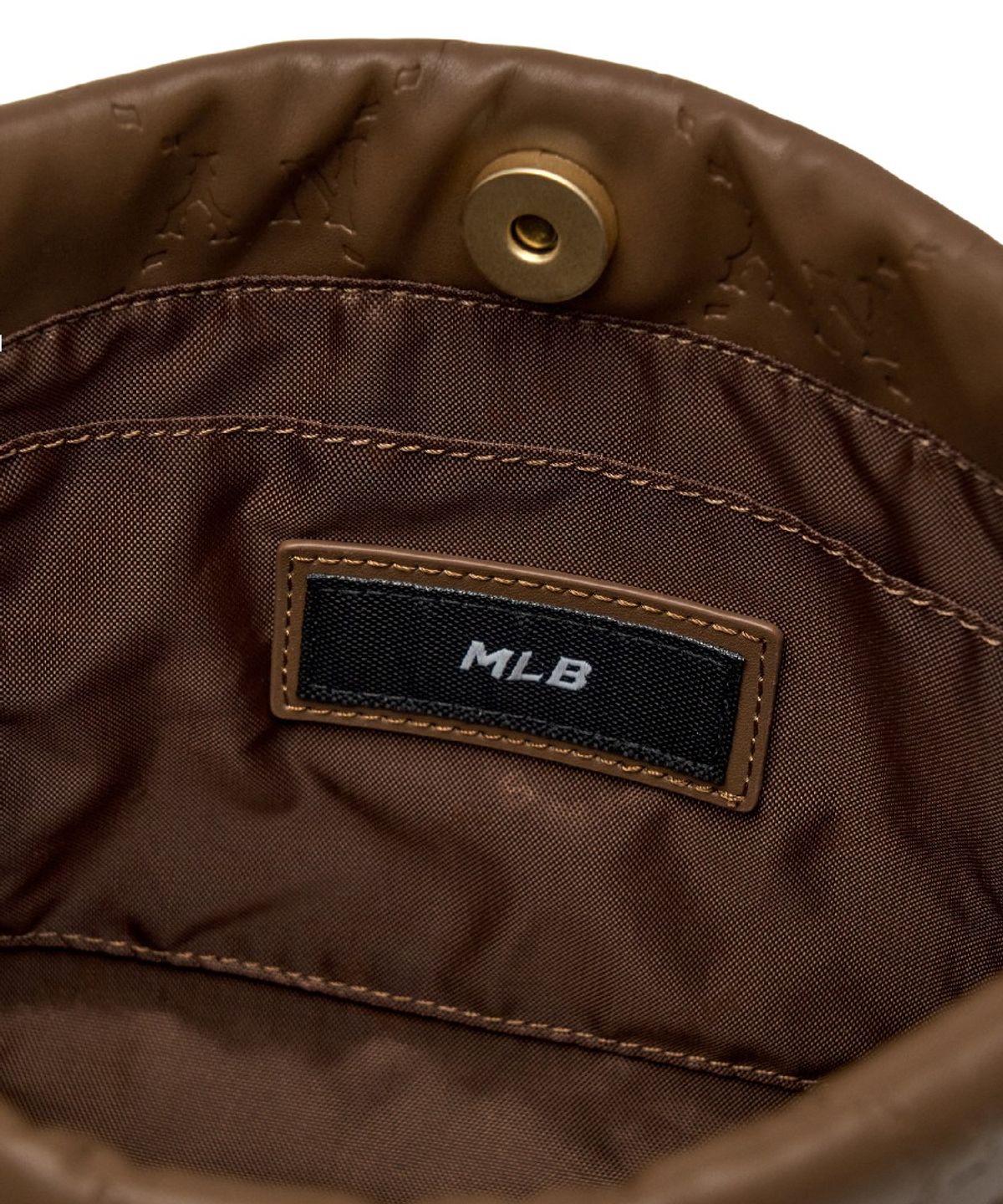 엠엘비 키즈(MLB KIDS) 모노그램 엠보 버킷백 NY (Brown)