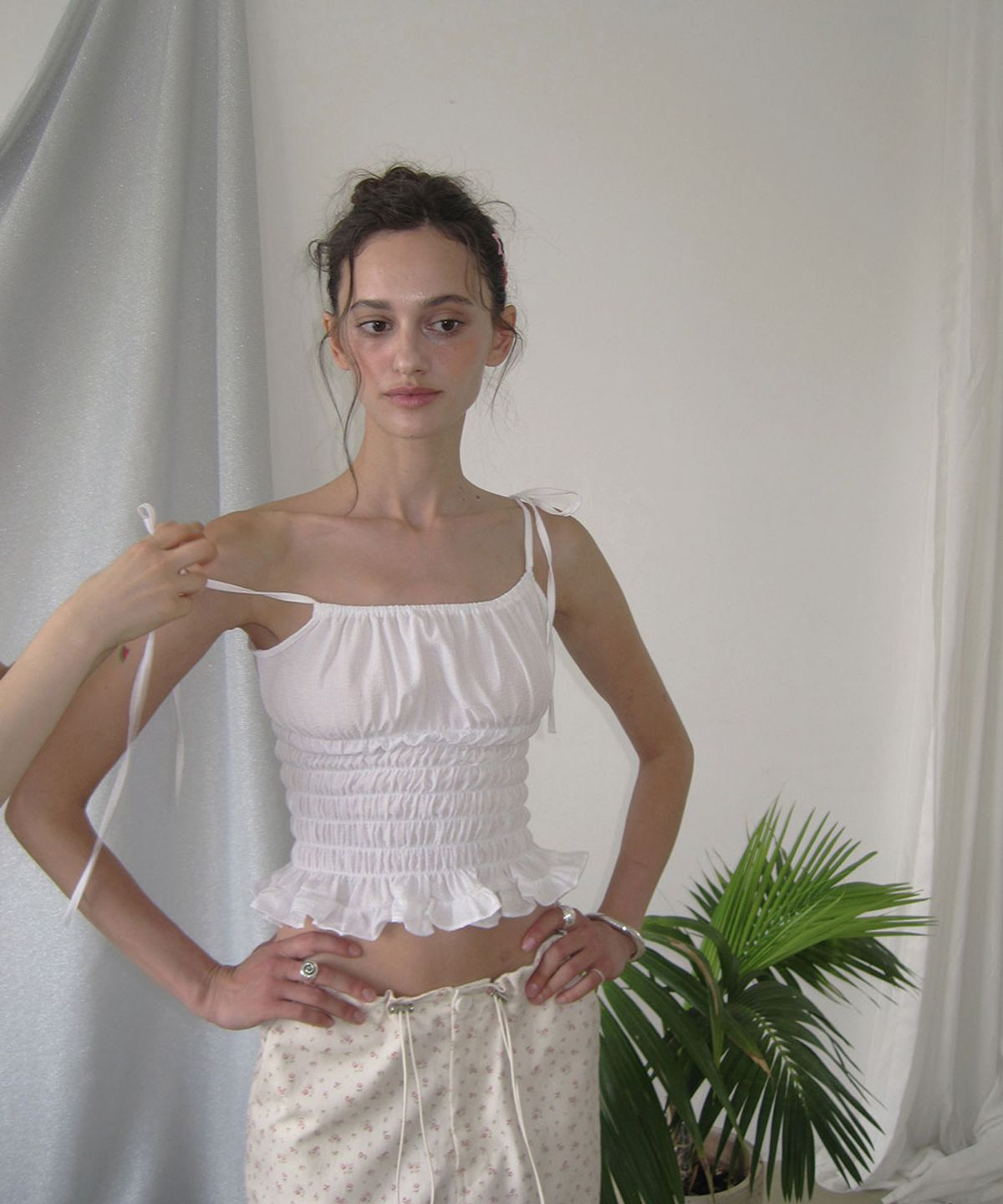 어패럴아카이브(APPAREL ARCHIVE) Marina gingham smocked top - Ivory
