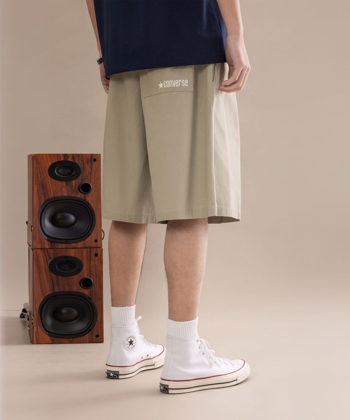 컨버스(CONVERSE) 노벨티 어반 쇼츠 페일 서플러스 MCK063-J3W