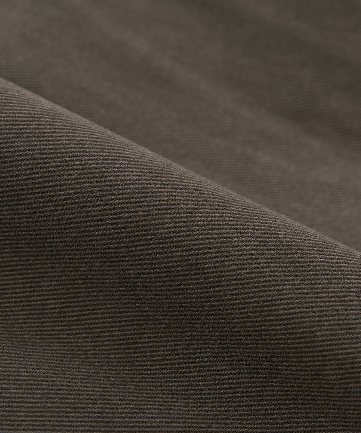 토피(TOFFEE) 워시드 코튼 카고 버뮤다 팬츠 (CHARCOAL)