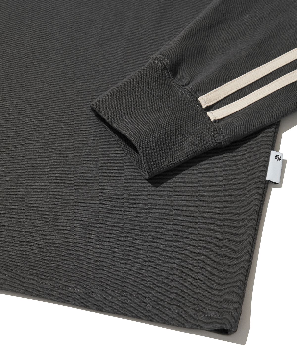 어반디타입(URBANDTYPE) 풋볼 져지 롱슬리브_차콜