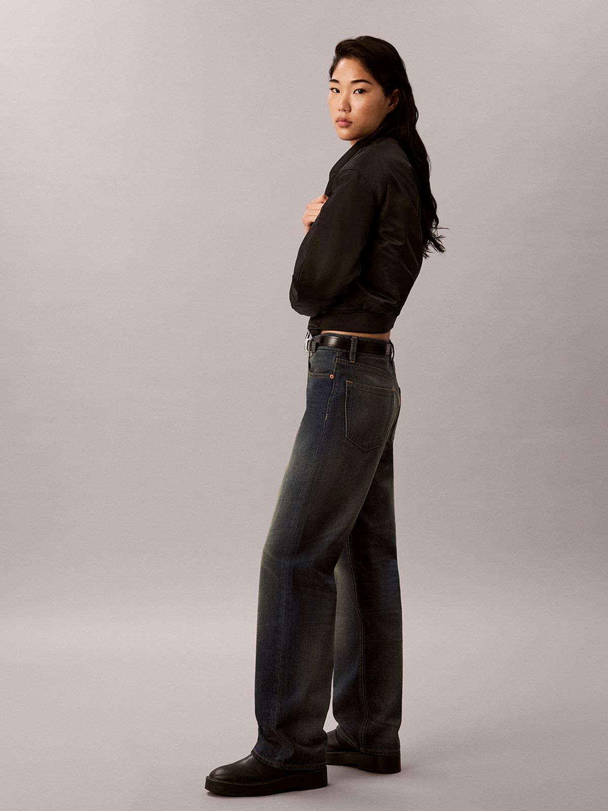 캘빈클라인 진(CALVIN KLEIN JEANS) 여성 90s 스트레이트 다크 블루 데님 47H733G 0TT