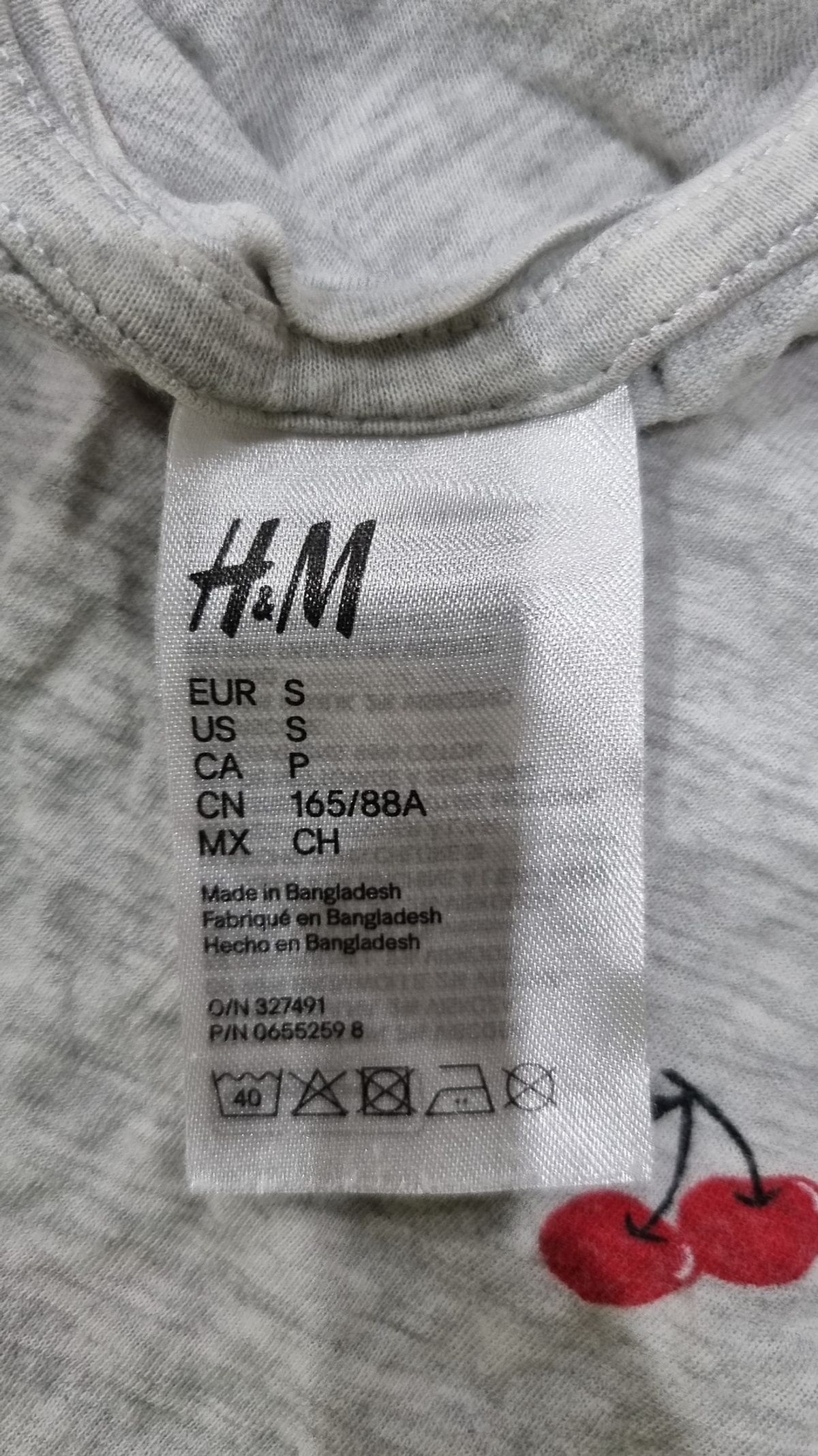 에이치앤엠(H&M) 긴소매 티셔츠 S