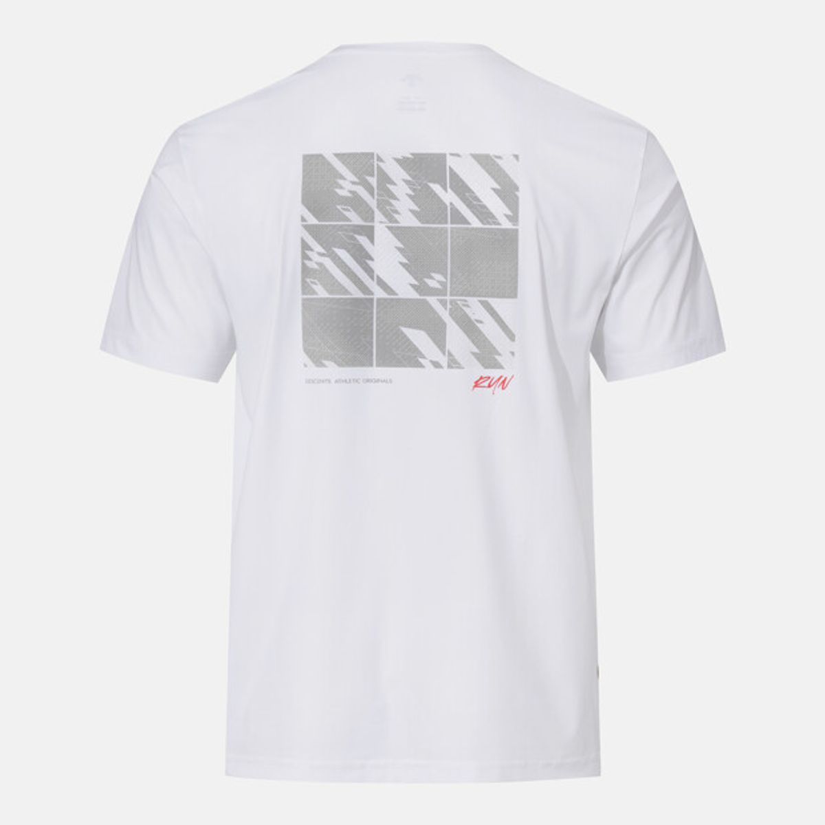 데상트(DESCENTE) 쿨링 트리코트 백그래픽 컴포트핏 반팔 티셔츠 화이트 SR323RTS78