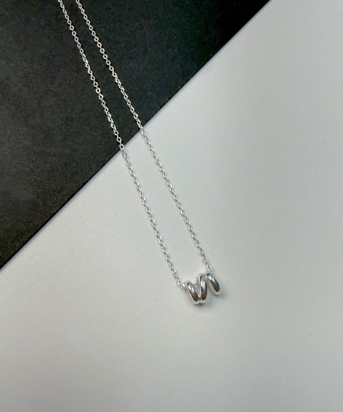 바라두(BARADU) 925 Volume D necklace