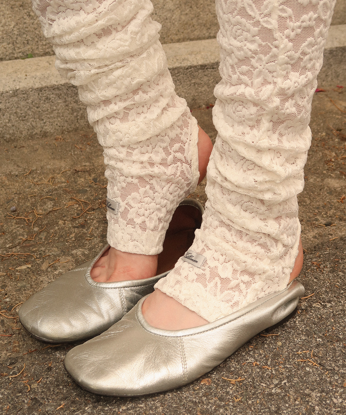 킬리만(KILLIMAN) Lace knee legwarmer (2color)