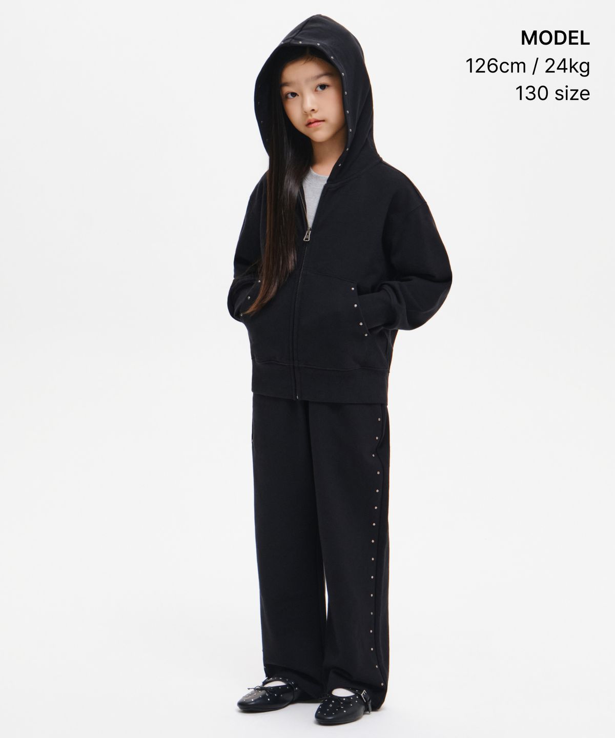 무신사 스탠다드 키즈(MUSINSA STANDARD KIDS) 걸즈 스터드 라운지 스웨트 팬츠 [블랙]