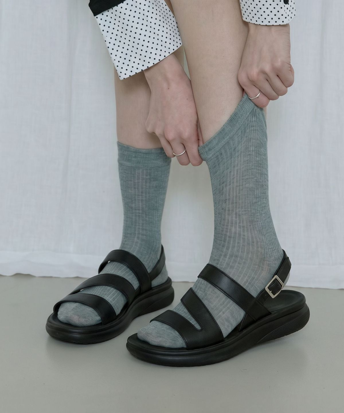 스퍼(SPUR) Breeze Multy Strap Comfort Sandal 스트랩 샌들 4.5cm -WS9058 (2color)