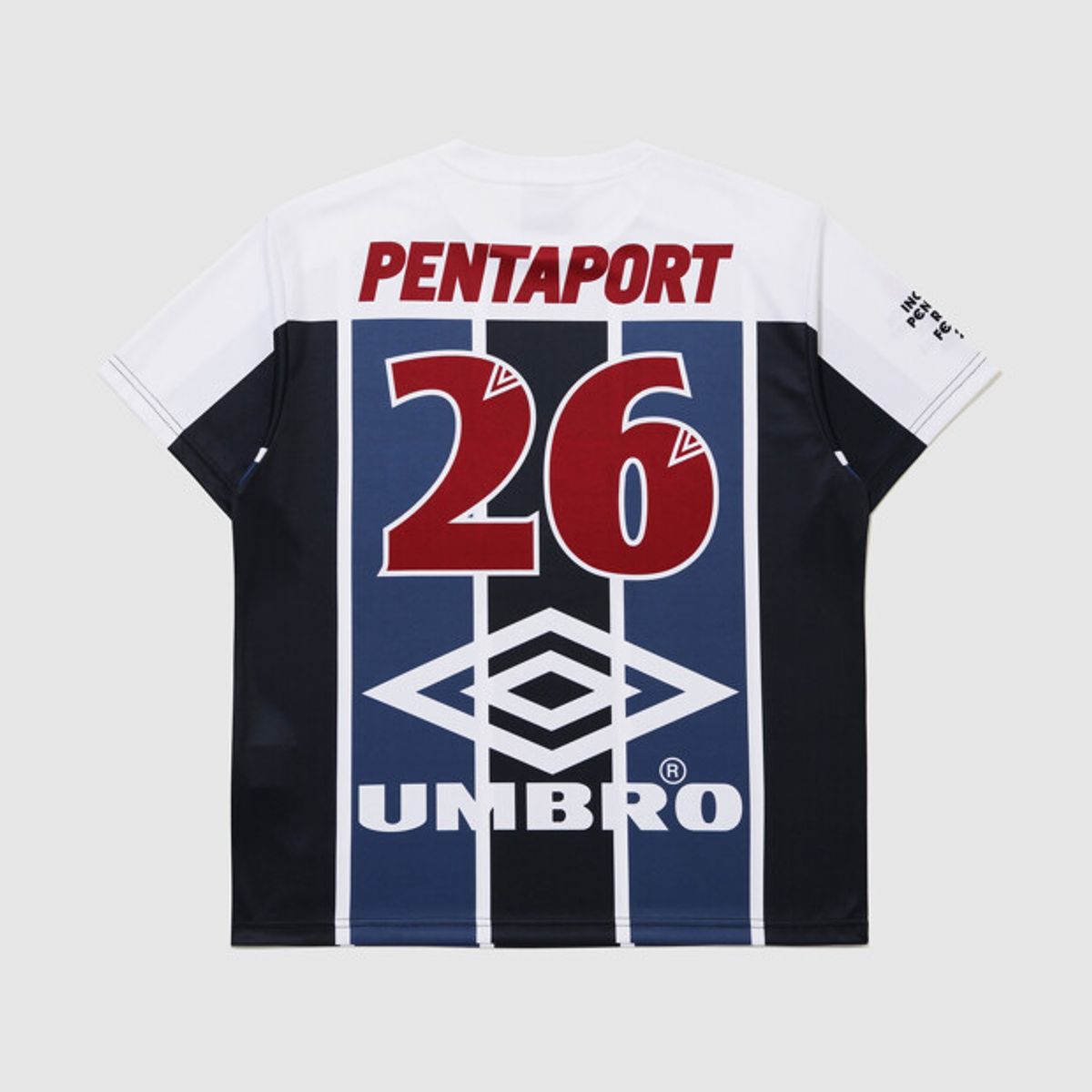 엄브로(UMBRO) 2026 PENTAPORT XUMBRO 게임 셔츠 네이비 UR323ORJ81
