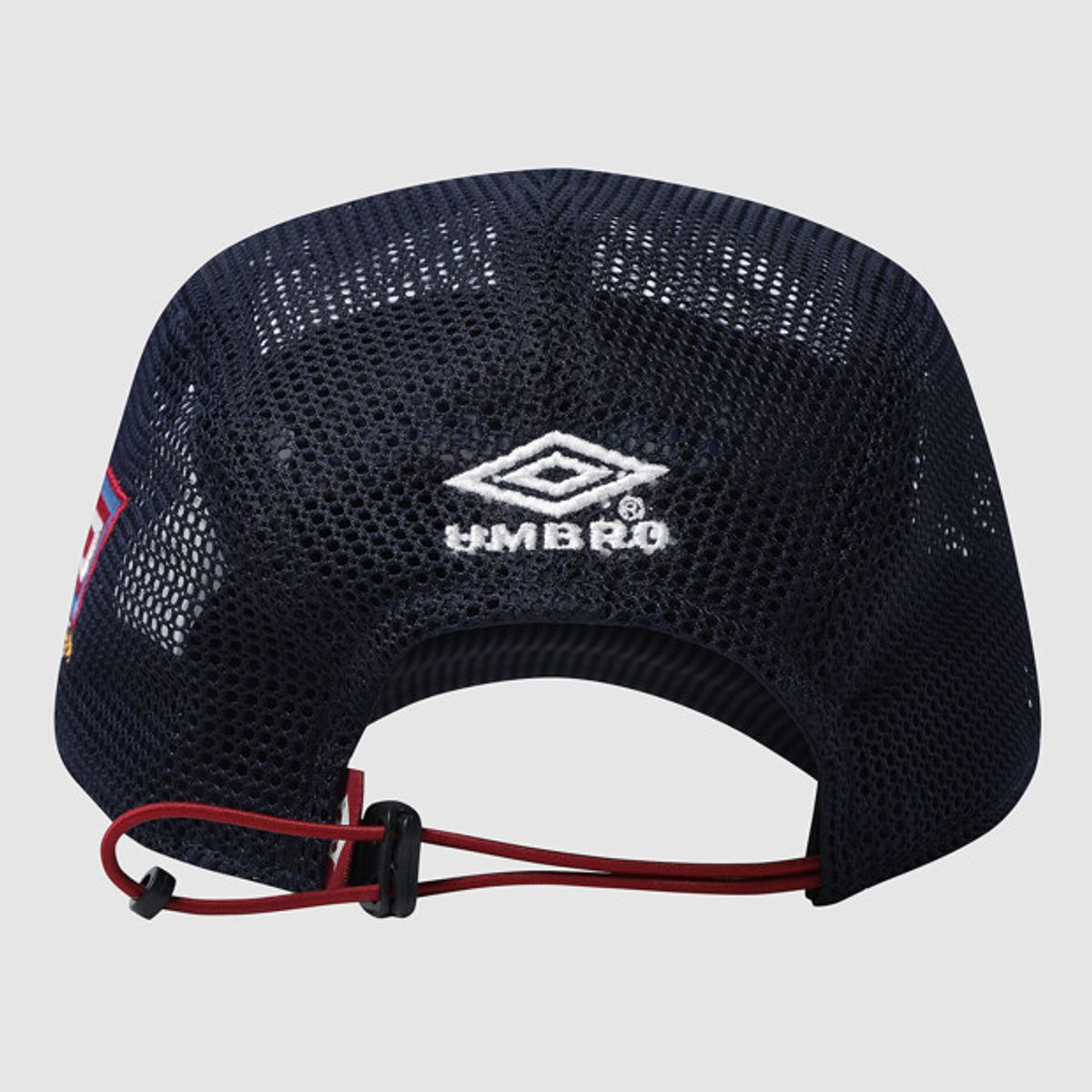 엄브로(UMBRO) 2026 PENTAPORT XUMBRO 메쉬 캠프캡 네이비 UR323OCP81