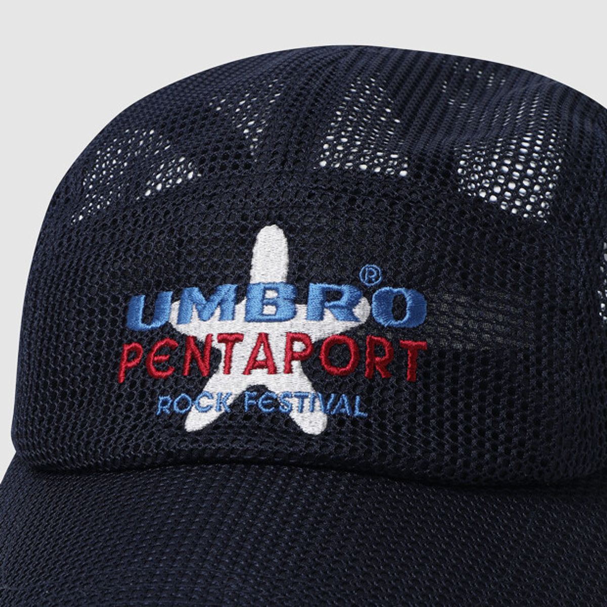 엄브로(UMBRO) 2026 PENTAPORT XUMBRO 메쉬 캠프캡 네이비 UR323OCP81