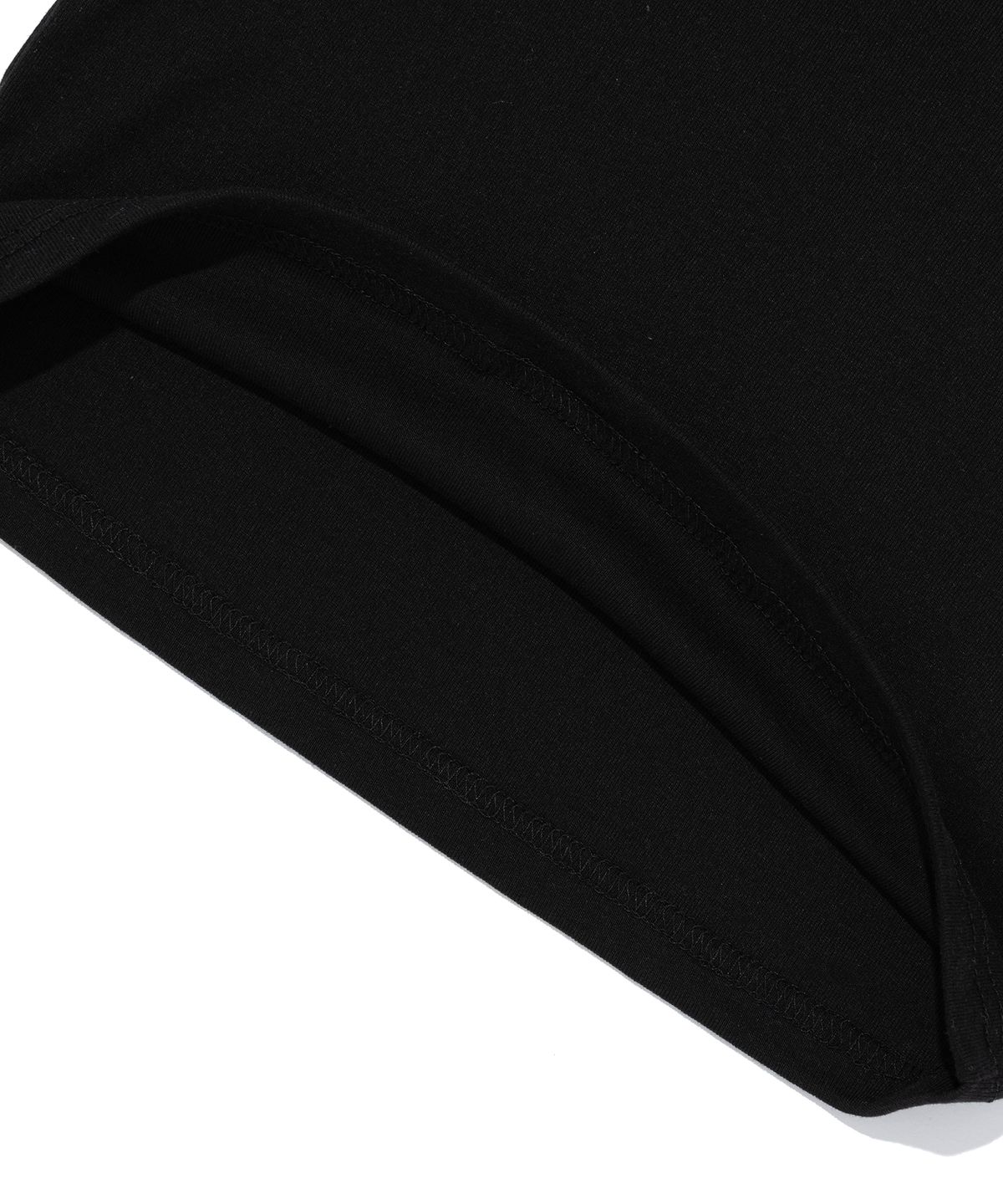 서울어패럴(SEOUL APPAREL) 레터링 로고 크롭 반팔 티셔츠 (블랙)