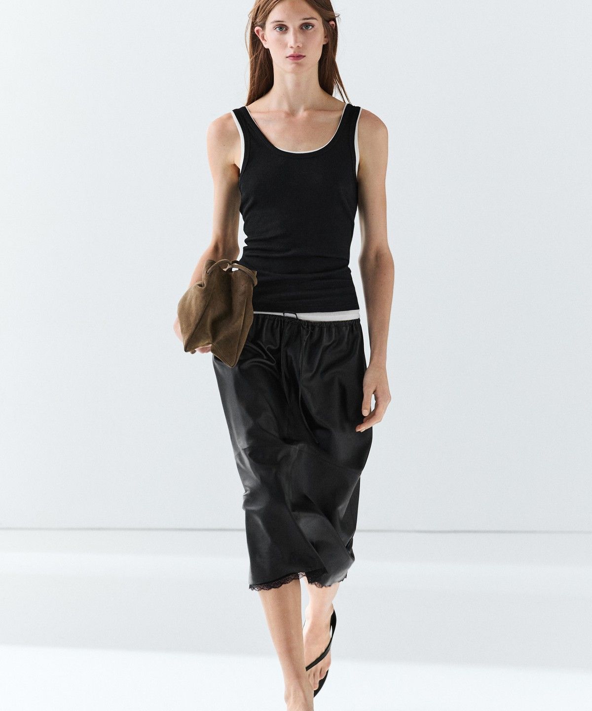 마시모두띠(MASSIMO DUTTI) 코튼 블렌드 더블 레이어 리브드 톱