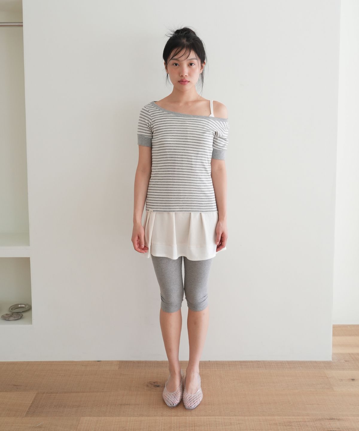 나츠(NAATS) Stripe boat neck t-shirt, melange gray