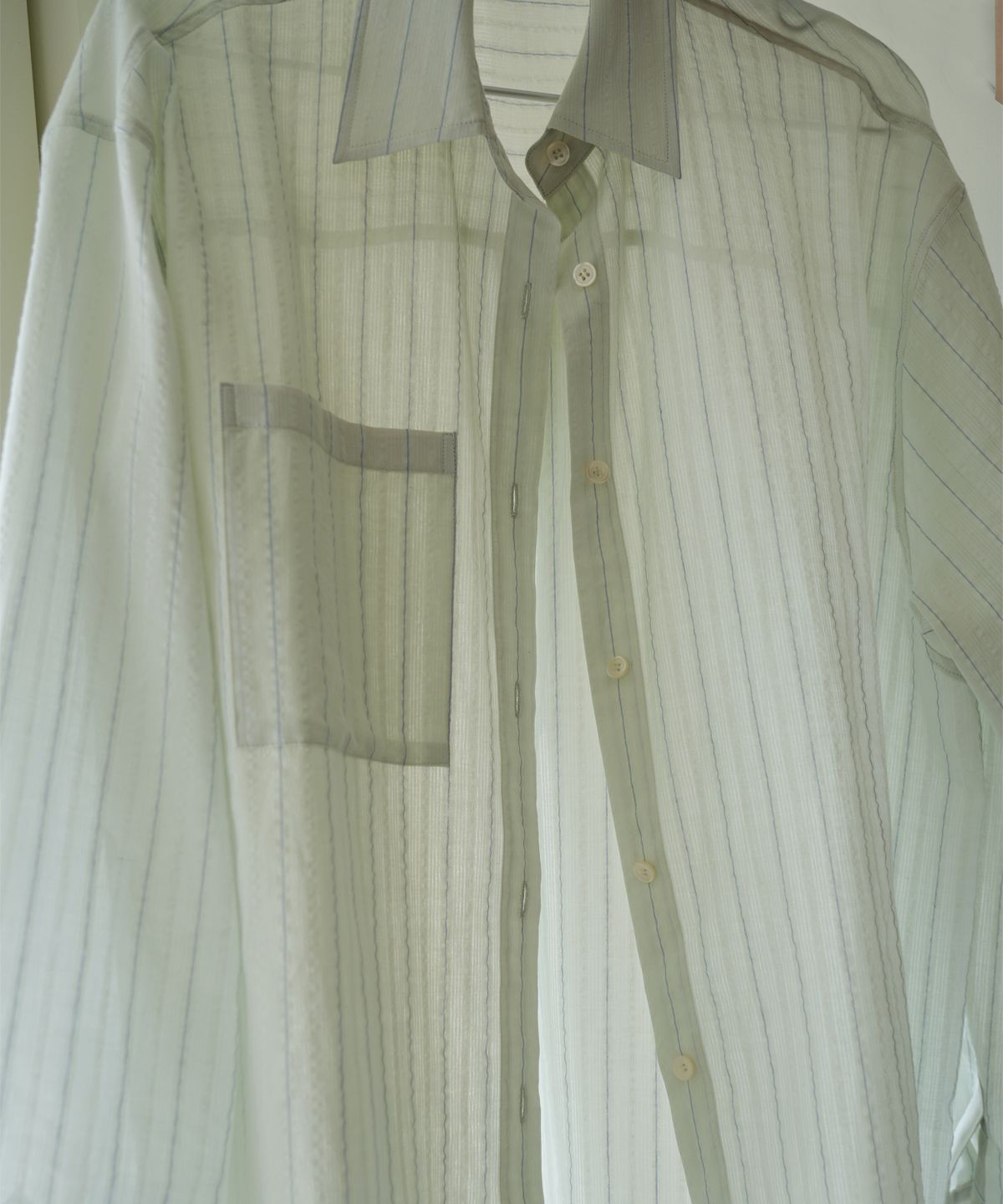 나츠(NAATS) Stripe sheer oversized shirt, mint gray