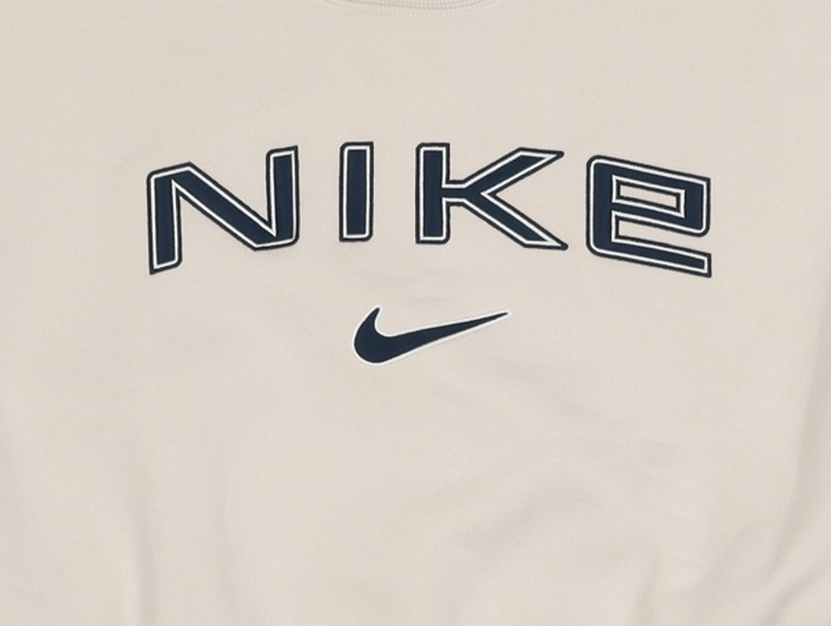 나이키(NIKE) 스포츠웨어 피닉스 플리스 오버-오버사이즈 크루넥 로고 스웨트셔츠 W - 라이트 오어우드 브라운:화이트:아머리 네이비 / FV7675-104 XL