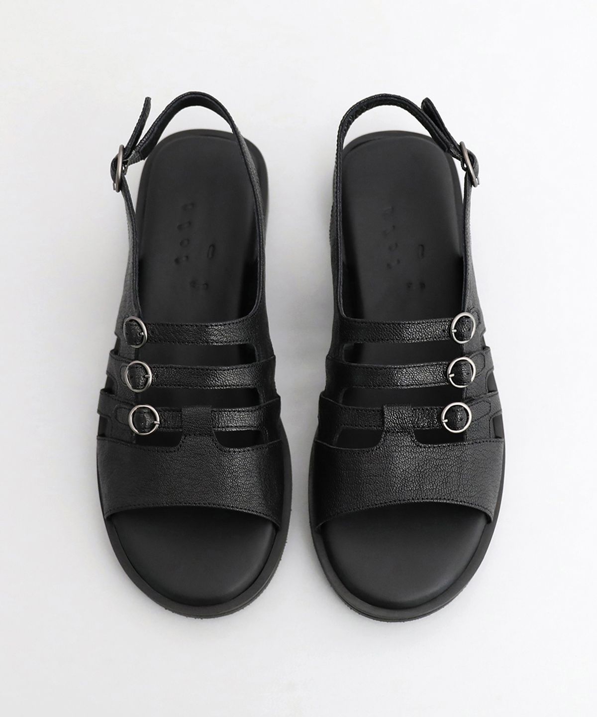 흰(HEENN) Light Rail Sandals . Black (W/ Vibram)
