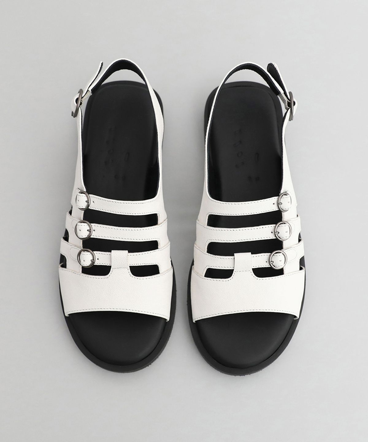 흰(HEENN) Light Rail Sandals . White (W/ Vibram)