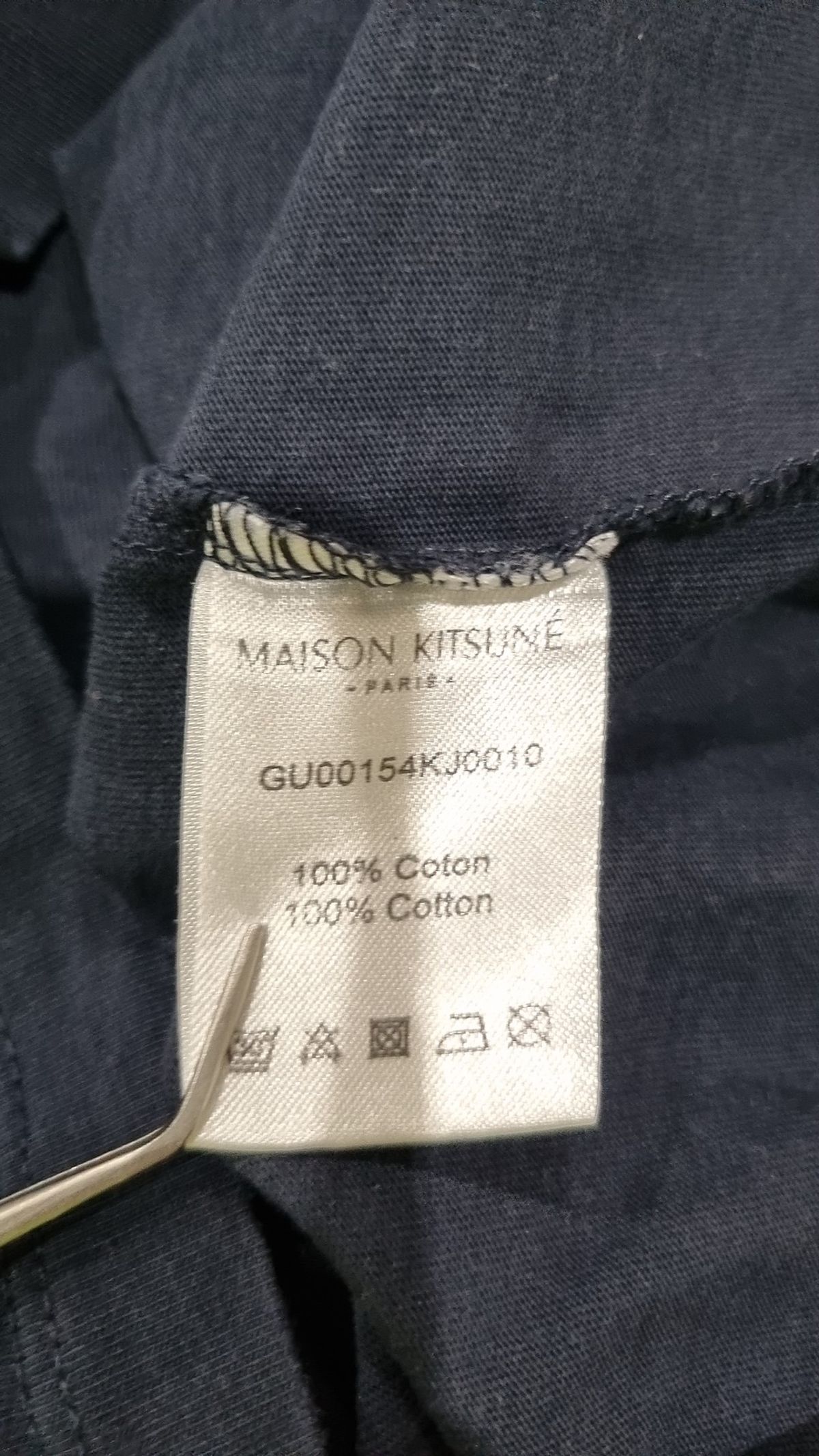 메종 키츠네(MAISON KITSUNE) 22SS 칠랙스 폭스 티셔츠 GU00154KJ0010 S