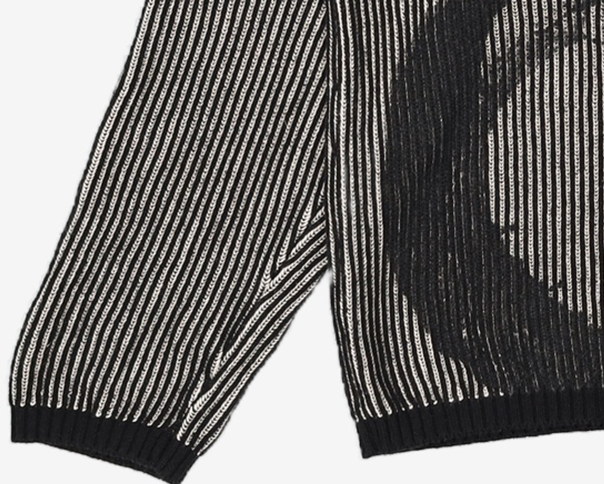 메종미네드(MAISON MINED) BLACK FLOWER PRINT KNIT L