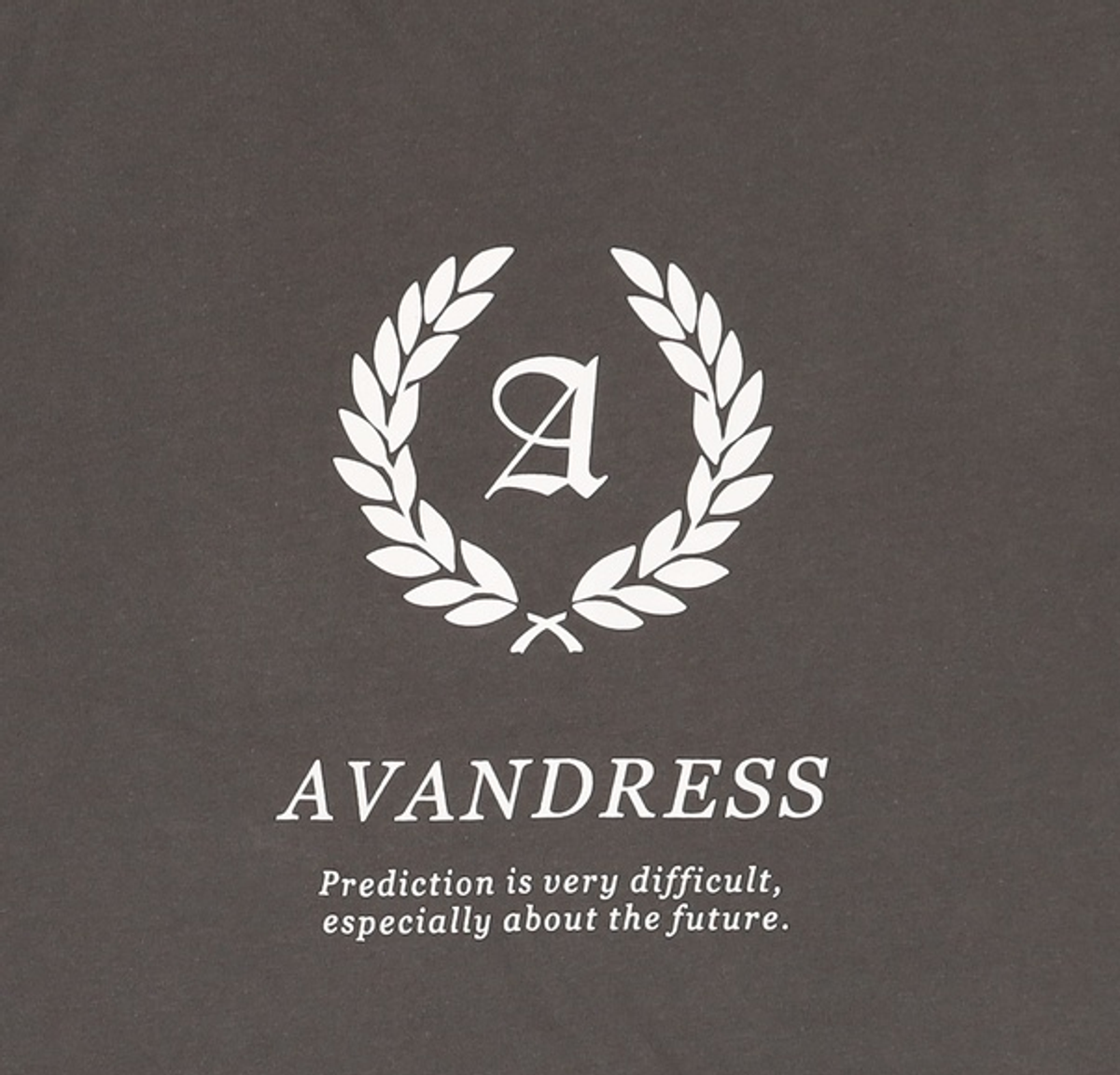 어반드레스(AVANDRESS) 반소매 티셔츠 M
