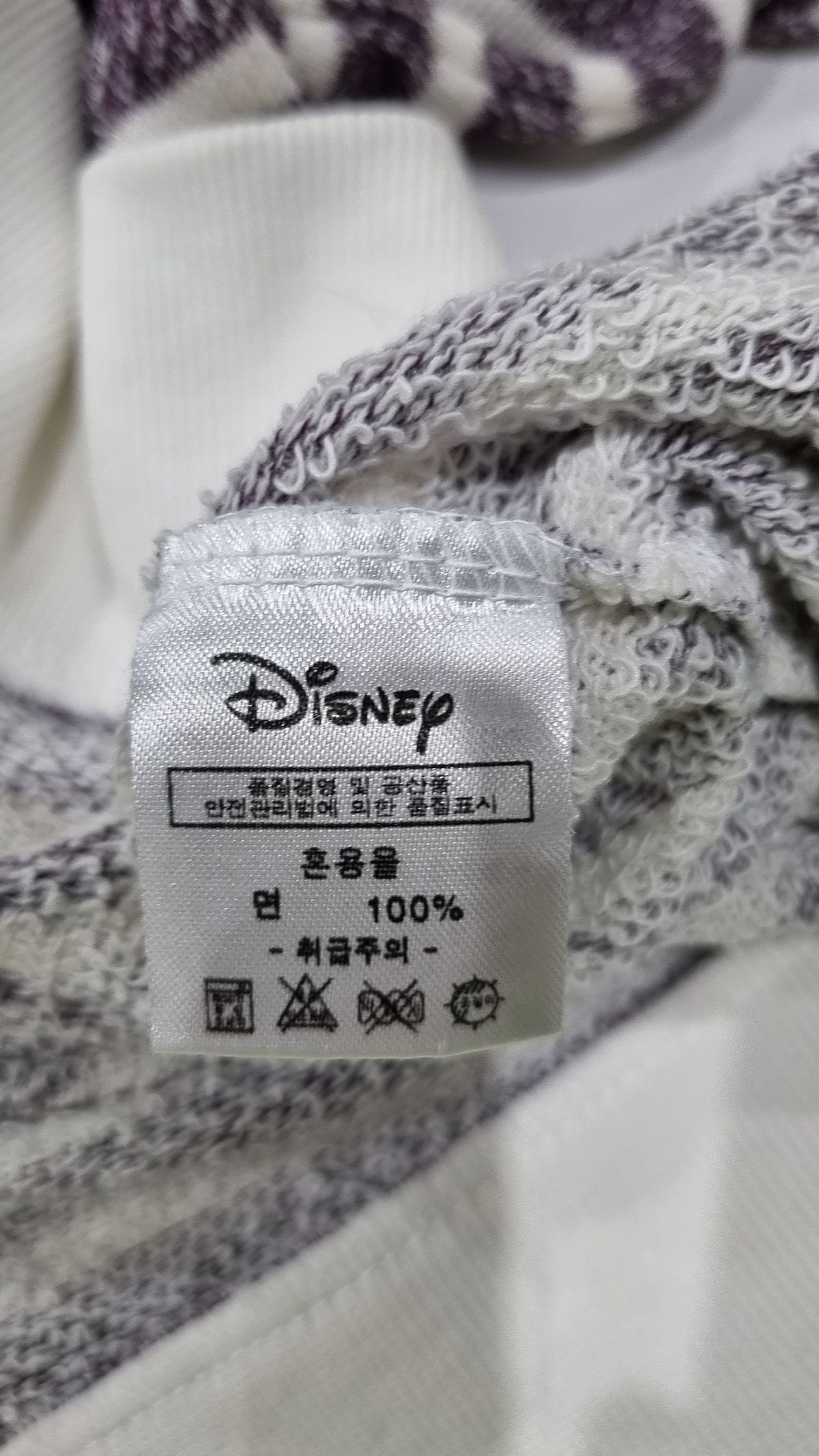 디즈니(Disney) 맨투맨/스웨트셔츠 FREE