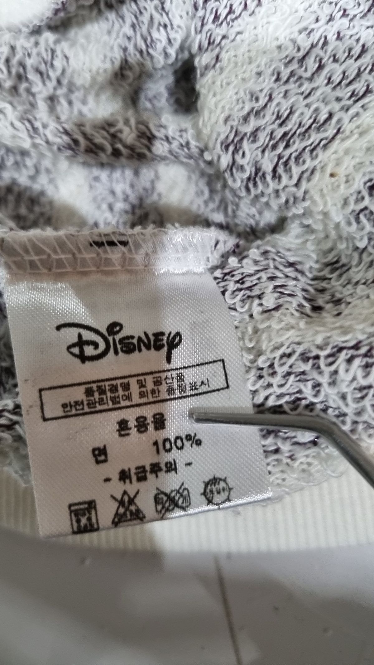 디즈니(Disney) 맨투맨/스웨트셔츠 FREE