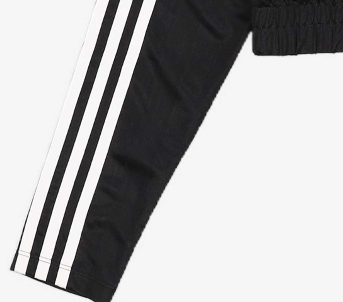 아디다스(ADIDAS) Soccer 크롭 티셔츠 - 블랙 / IR9802 XS
