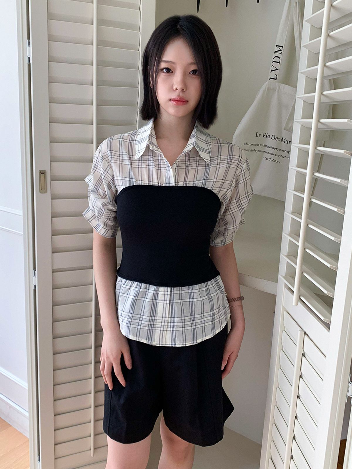 쿨키튼(KOOLKITTEN) 스카프 디테일 원턱 쇼츠 3colors